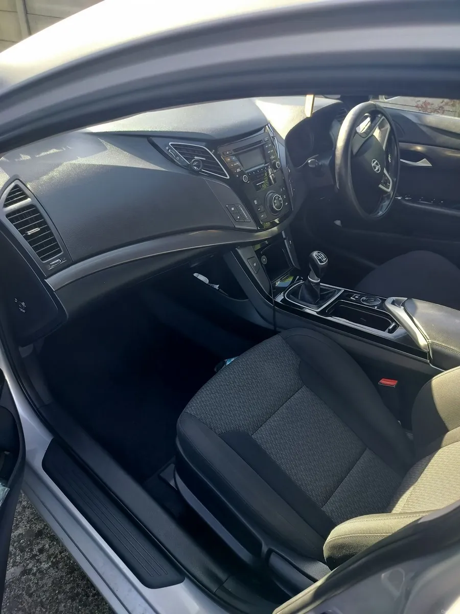 Hyundai i40 2014 - Image 1