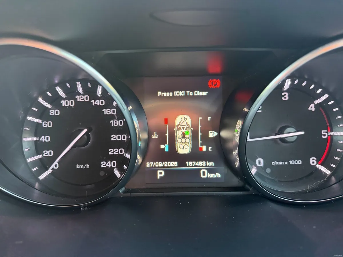 Land Rover discovery sport - Image 6