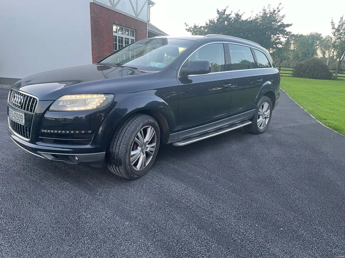 Audi Q7 - Image 5