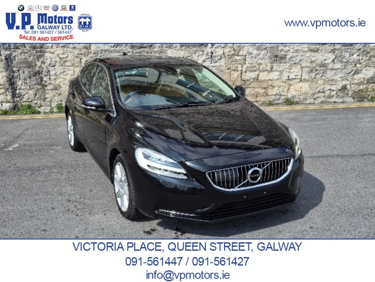Tan Leather,Sunroof,1 Owner, Reverse Cameras - Image 2