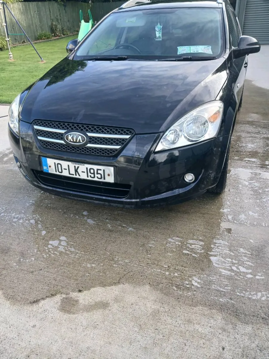 Car - Image 4
