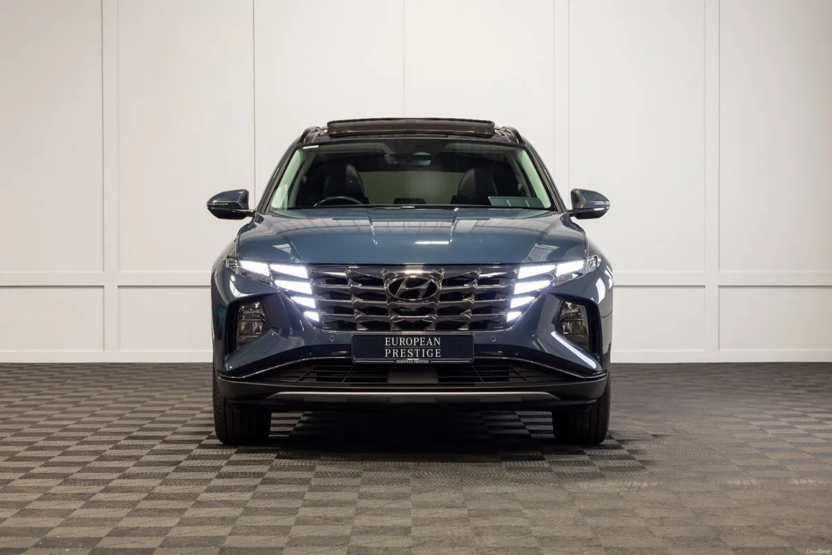 2023 Hyundai Tucson Executive Plus - Image 2
