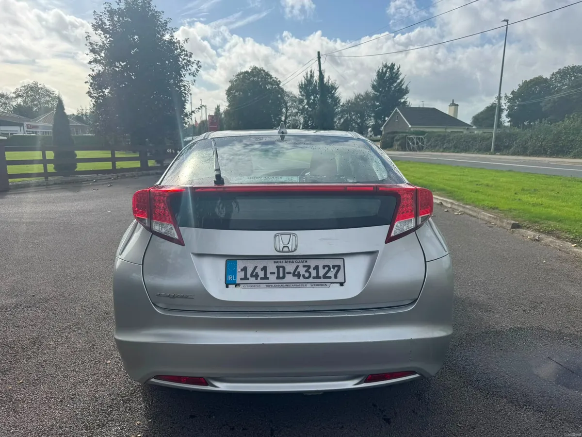 Honda Civic SE 2014 - Image 4
