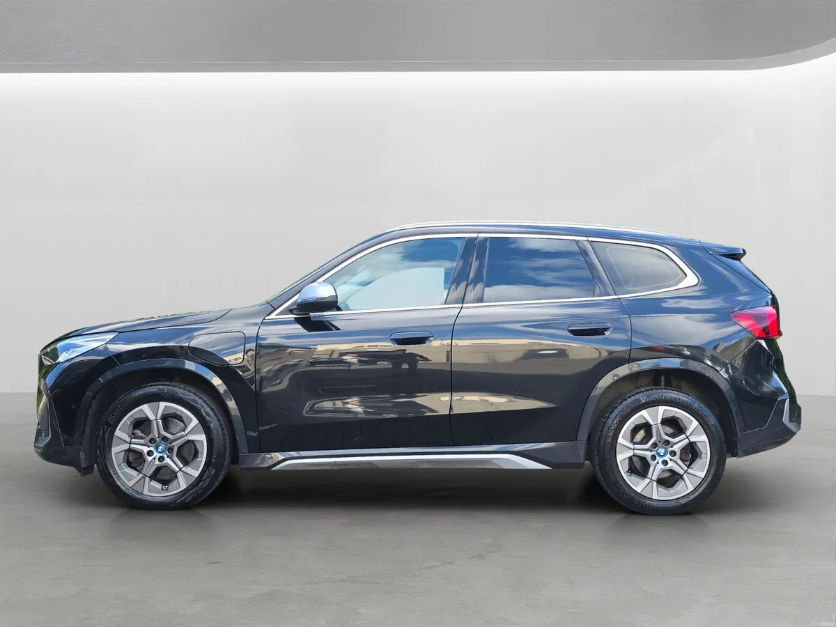 2023 BMW X1 30E X-LINE AUTO. - Image 4