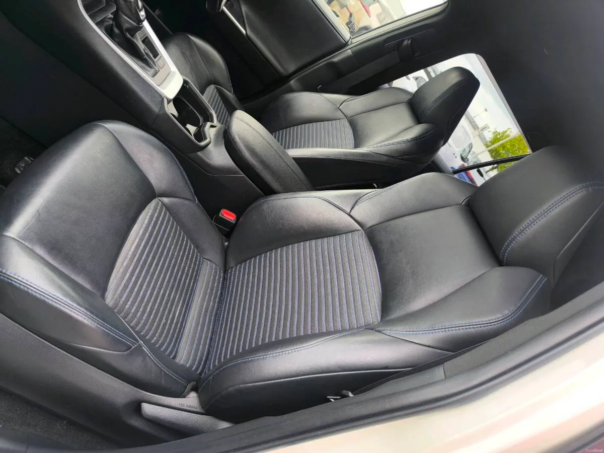 2020 Toyota RAV4 Sport *Extras* - Image 4