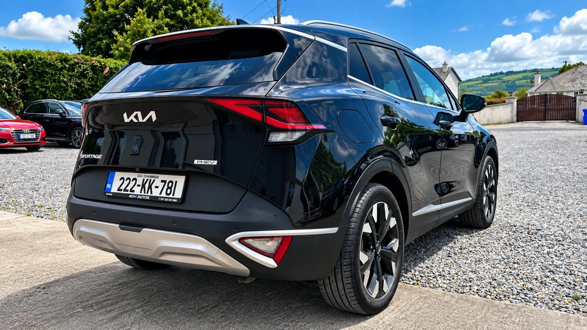 2022 Kia Sportage - Image 3
