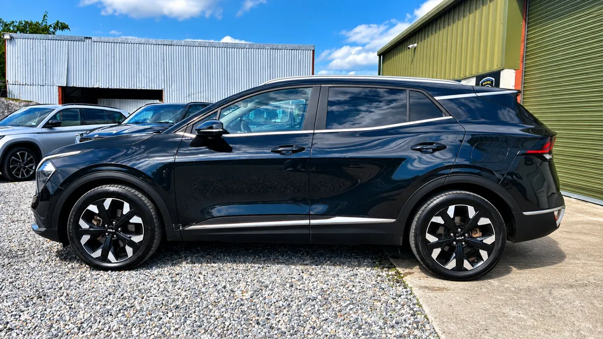 2022 Kia Sportage - Image 6