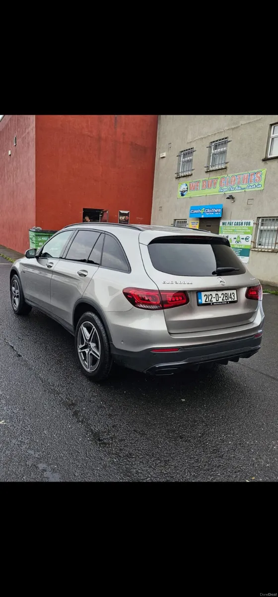 Mercedes-Benz GLC 2021 300de AMG SPEC - Image 6