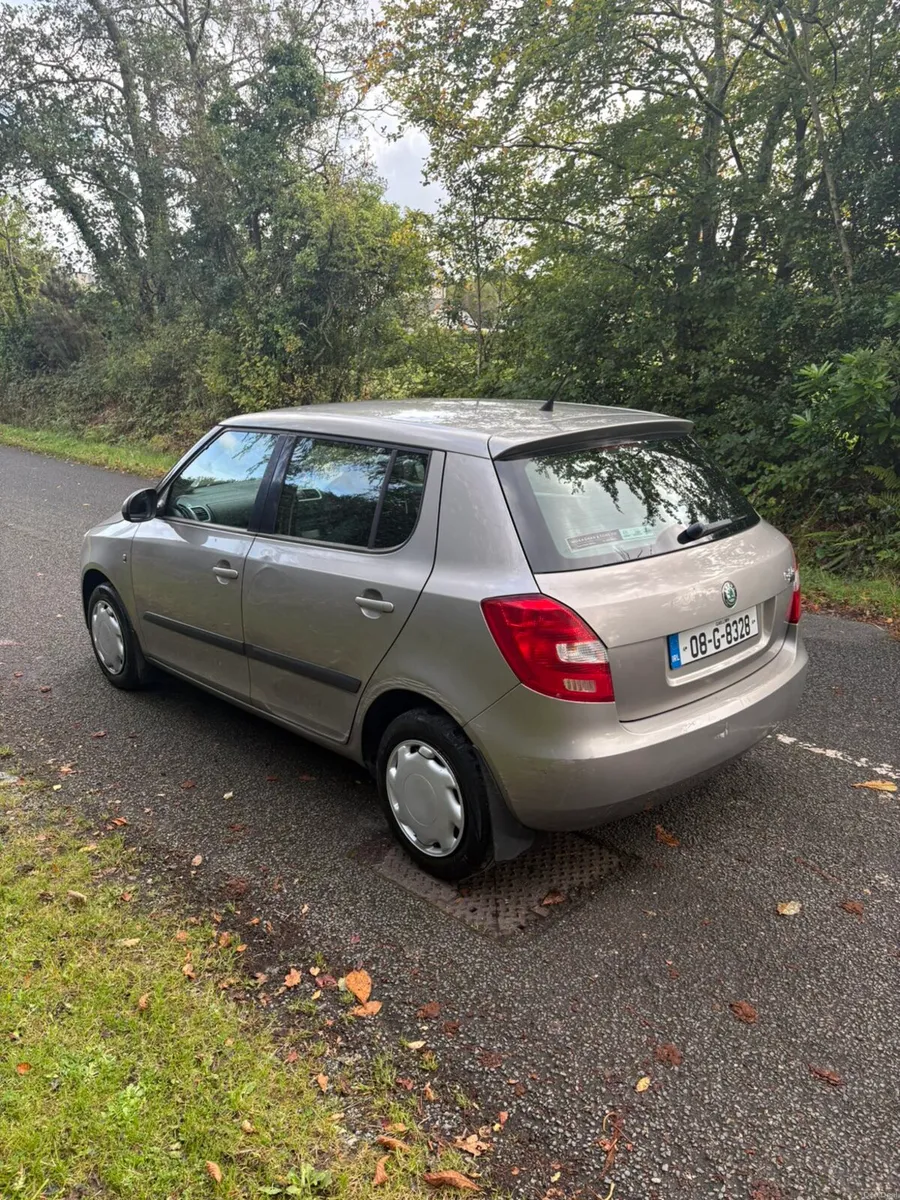 08 Skoda Fabia 1.2 Petrol - Image 4