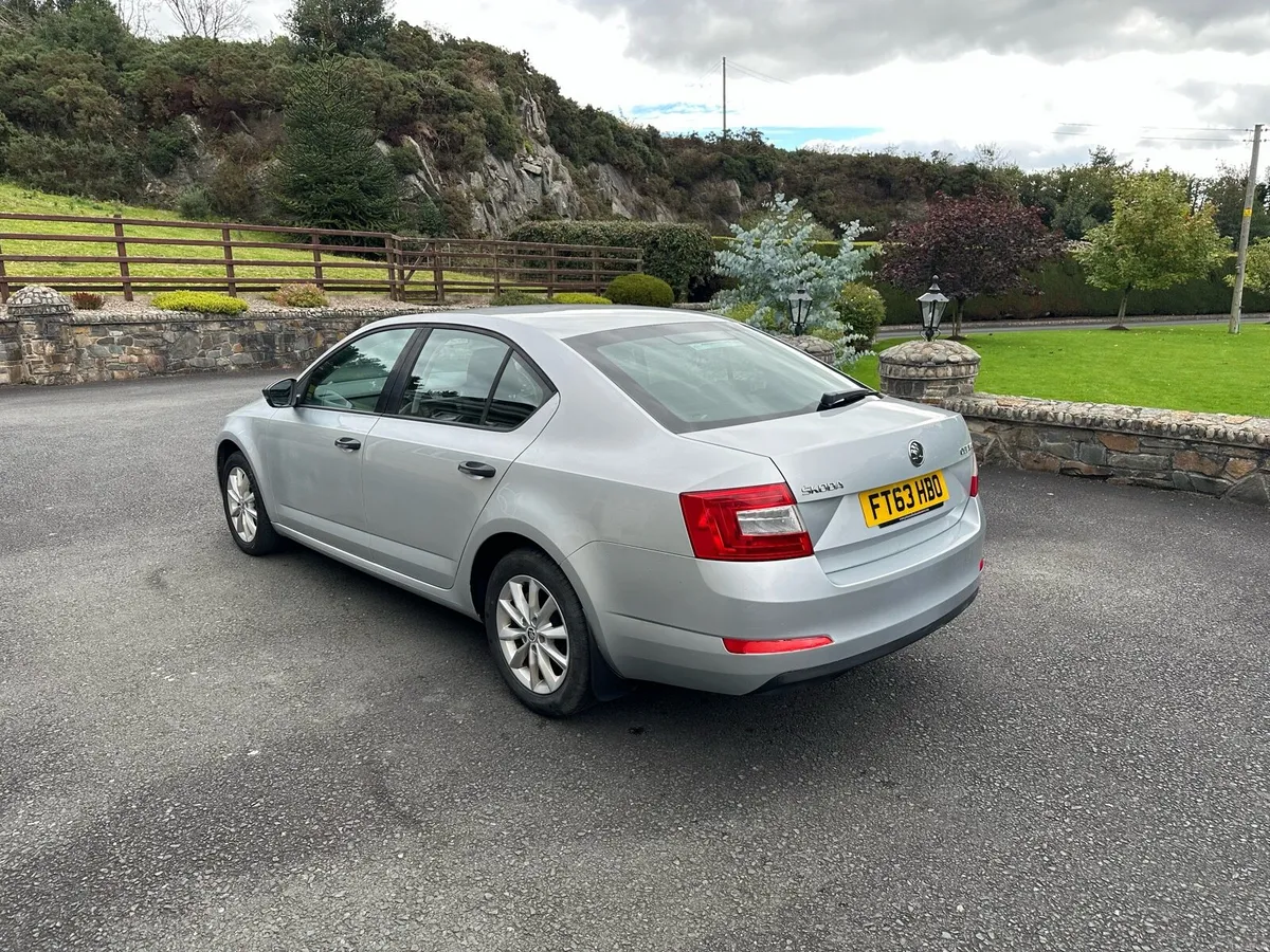 2014 Skoda Octavia - Image 3