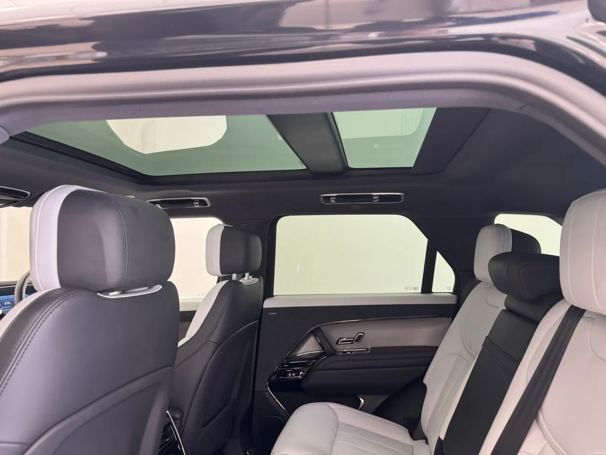Land Rover Range Rover Sport 2026 - Image 5