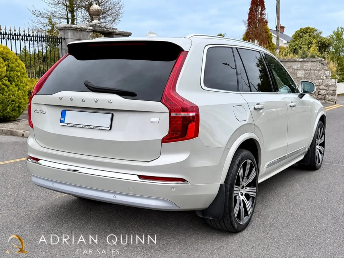 Volvo XC90 T8 INSCRIPTION PRO AWD 455HP - Image 5