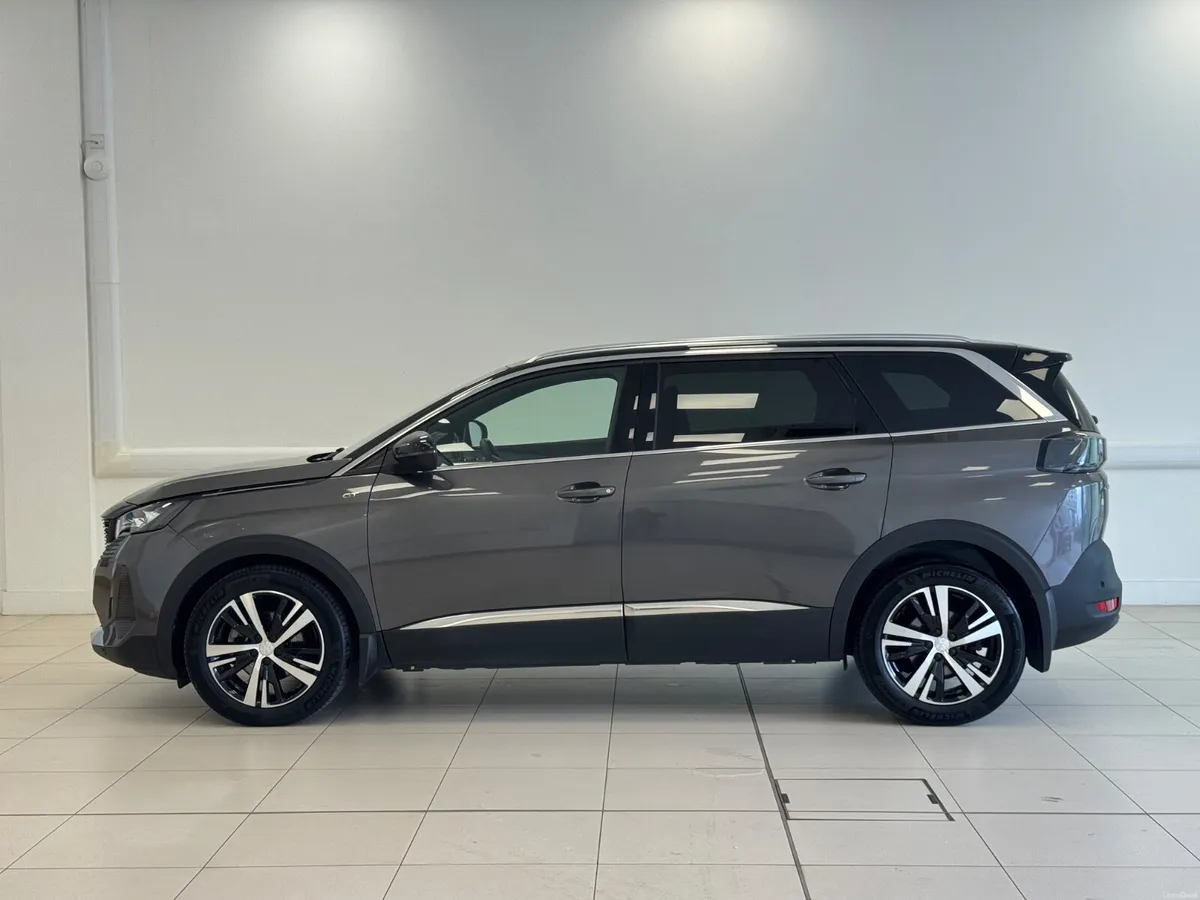 Peugeot 5008 2024 - Image 3