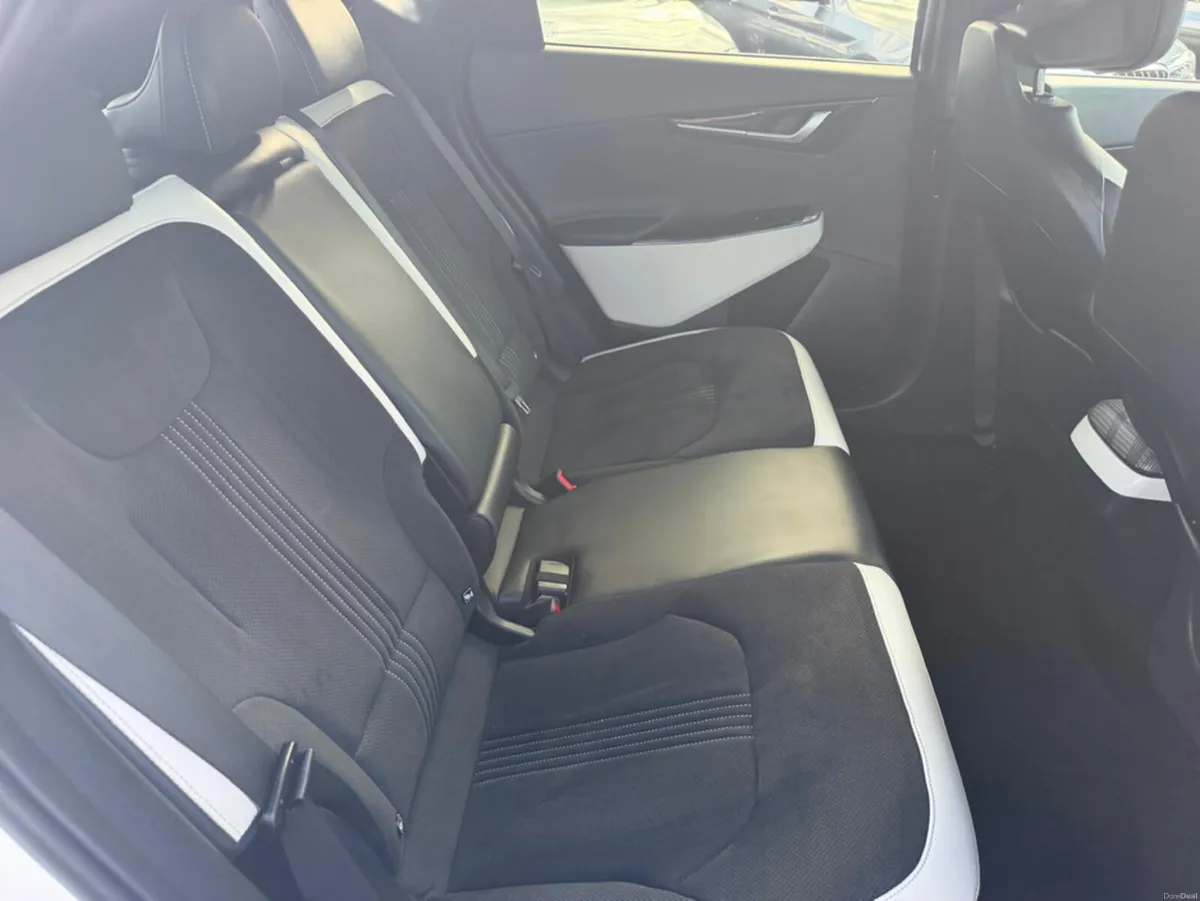 Kia EV6 GT LINE 226BHP 5DR AUTO - Image 6