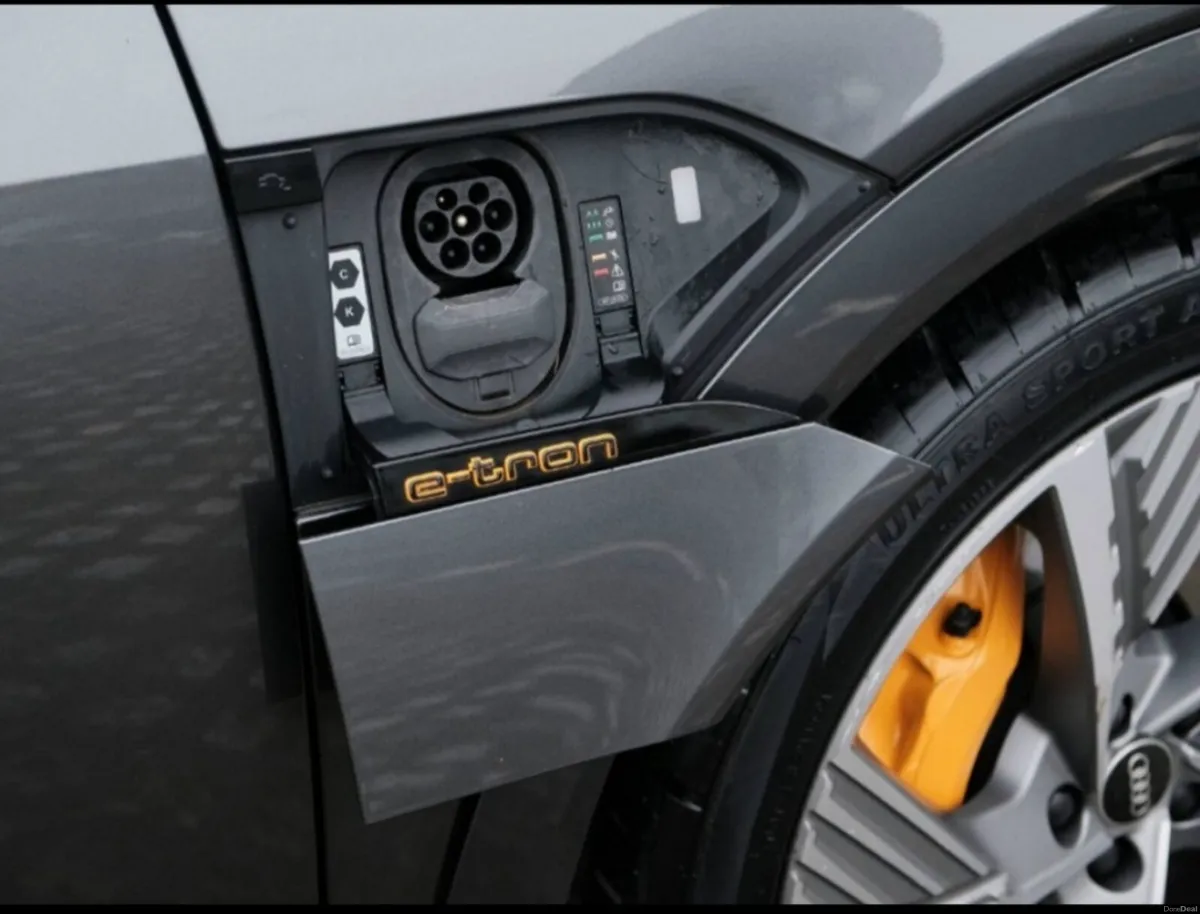 2022 Audi E Tron 55 Vorsprung Sline edition 480bhp - Image 5