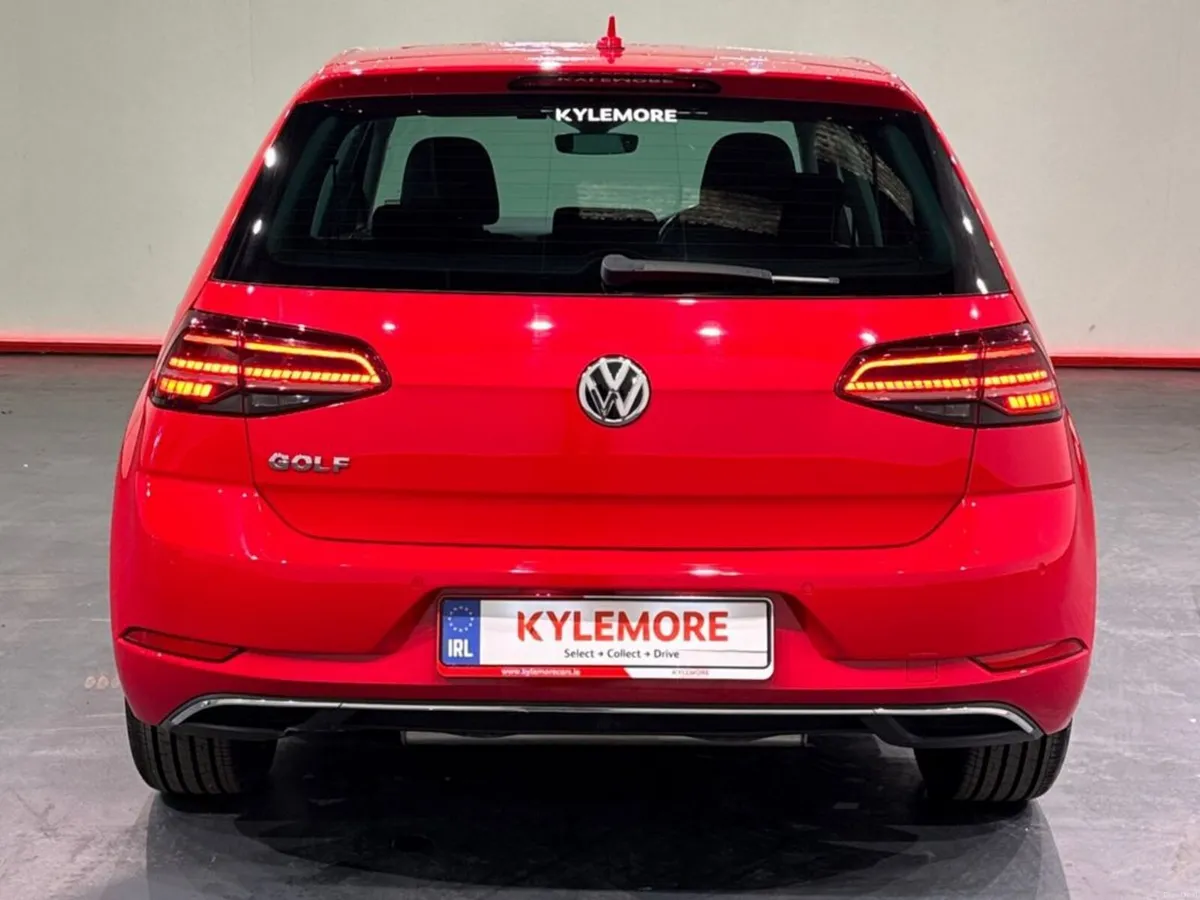 Volkswagen Golf 1.2 AUTOMATIC TSI COMFORT LINE - D - Image 4