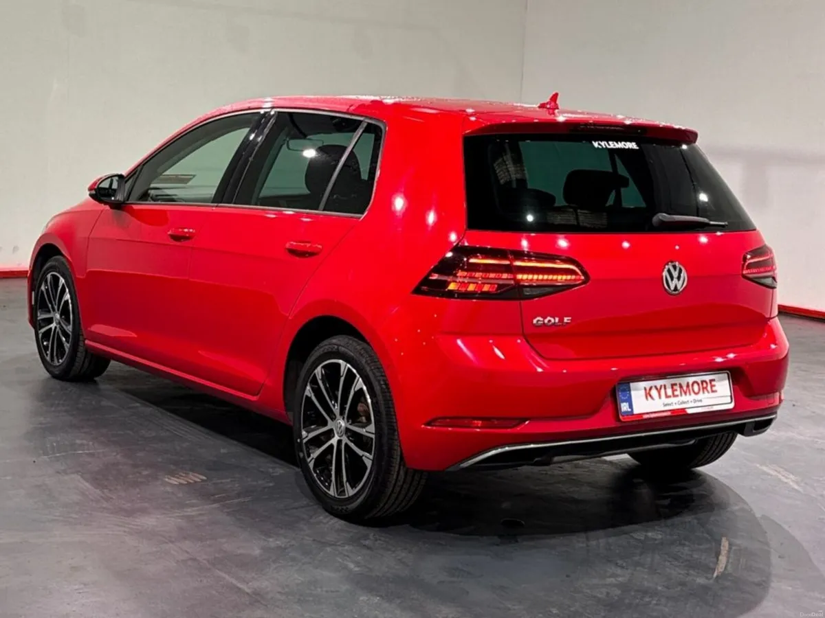 Volkswagen Golf 1.2 AUTOMATIC TSI COMFORT LINE - D - Image 5