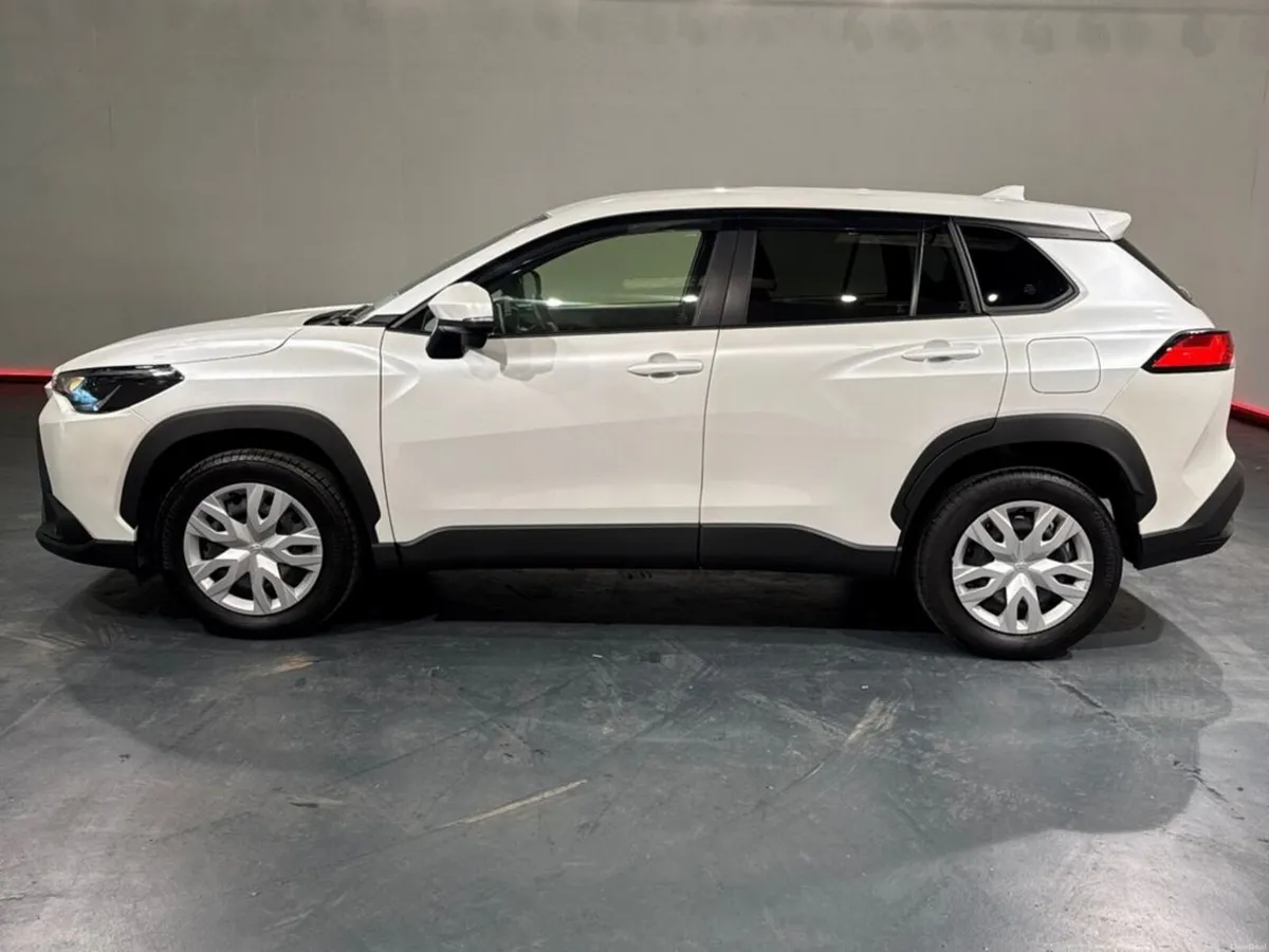 Toyota Corolla Cross HYBRID 1.8 AUTOMATIC SUV - CR - Image 6