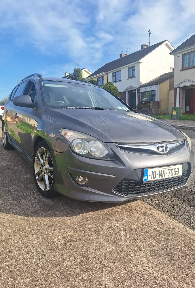 2010 Hyundai i30 Estate 1.6 CRDi Premium – 120k Mi - Image 1