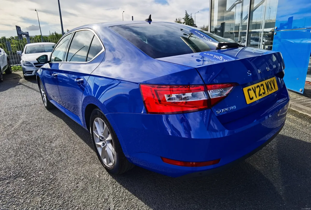 SKODA SUPERB 1.4 IV SE TECHNOLOGY DSG AUTO PHEV - Image 6