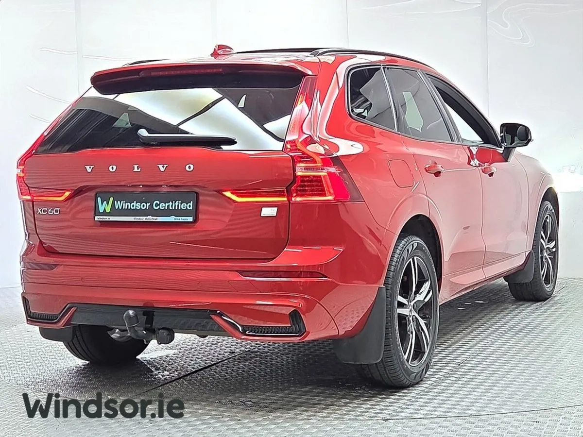 Volvo XC60 PHEV T6 (340hp) R-Design AWD - Image 2
