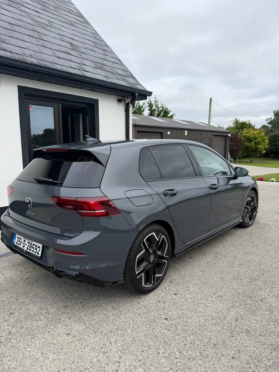 Volkswagen Golf R Line 251 - Image 5