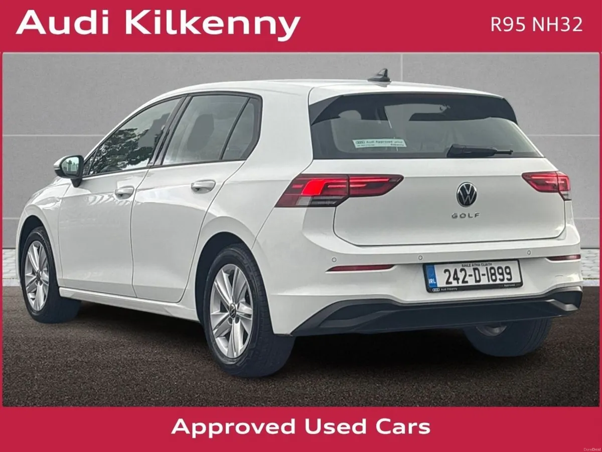 Volkswagen Golf LIFE 1.0 TSI 110 BHP 5DR *1 OWENER - Image 4