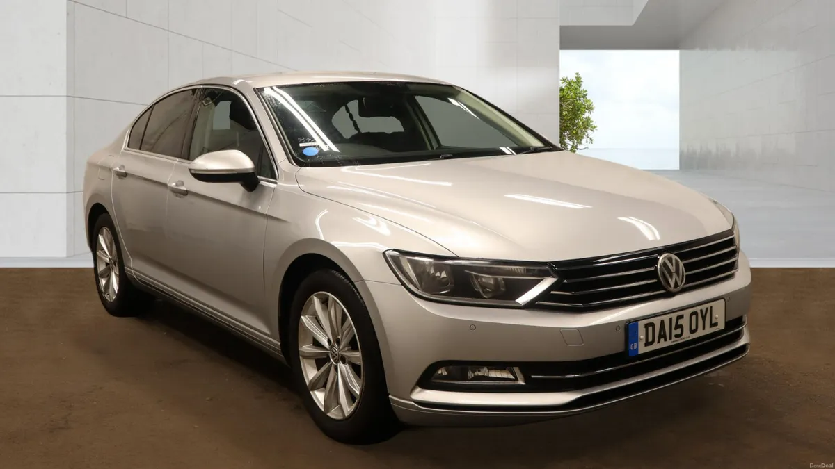 Volkswagen Passat SE BUSINESS - FINANCE AVAILABLE - Image 1