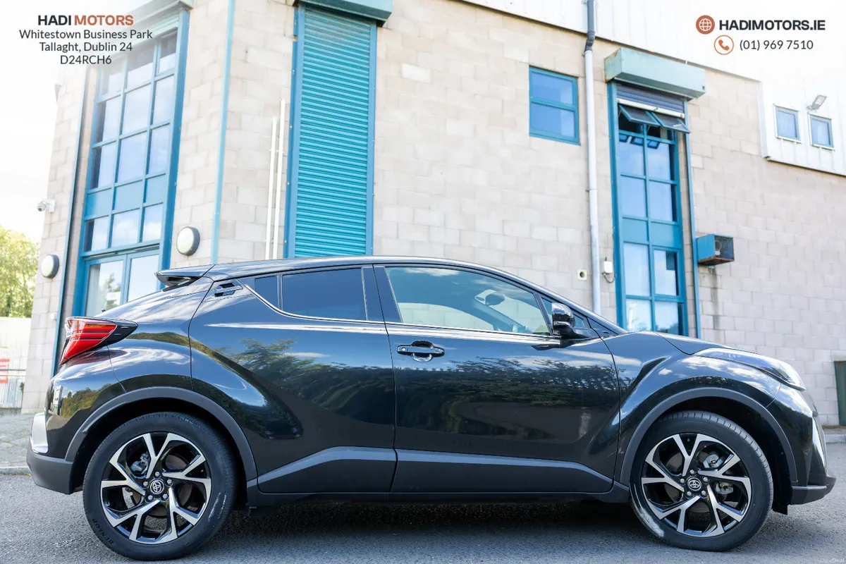 TOYOTA C-HR 1.8 HYBRID 2019 BLACK - 60,675KM - Image 4