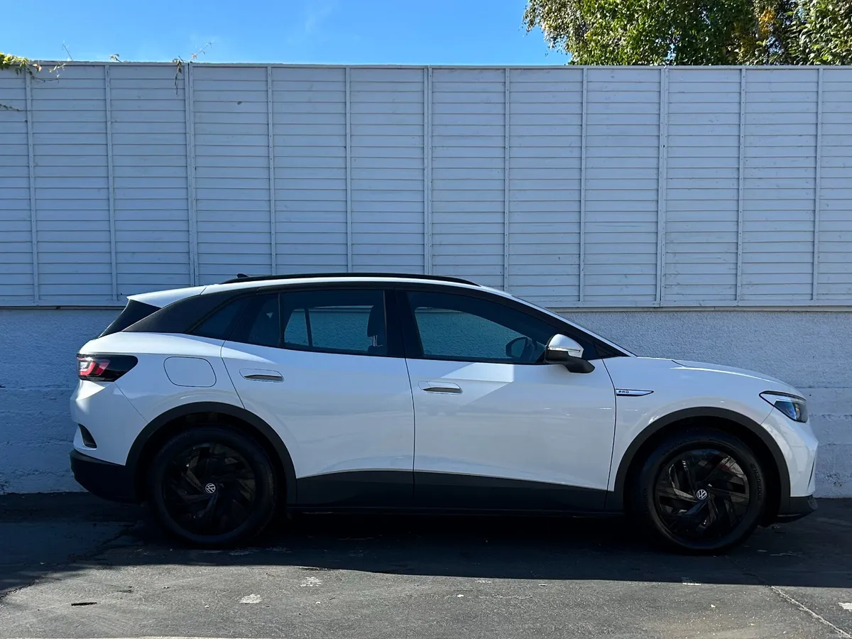 Volkswagen ID.4 2022 LIFE 77 KWH PRO PERFORMANCE - Image 2