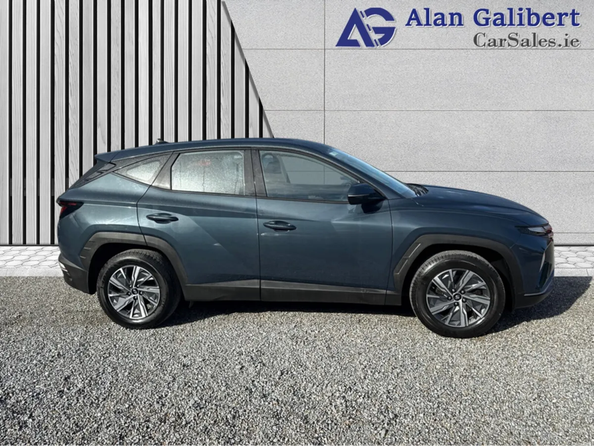 Hyundai Tucson IX35 COMFORT PLUS 5DR - Image 3