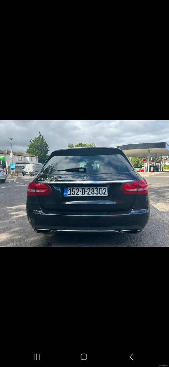 Mercedes C class estate petrol - Image 5