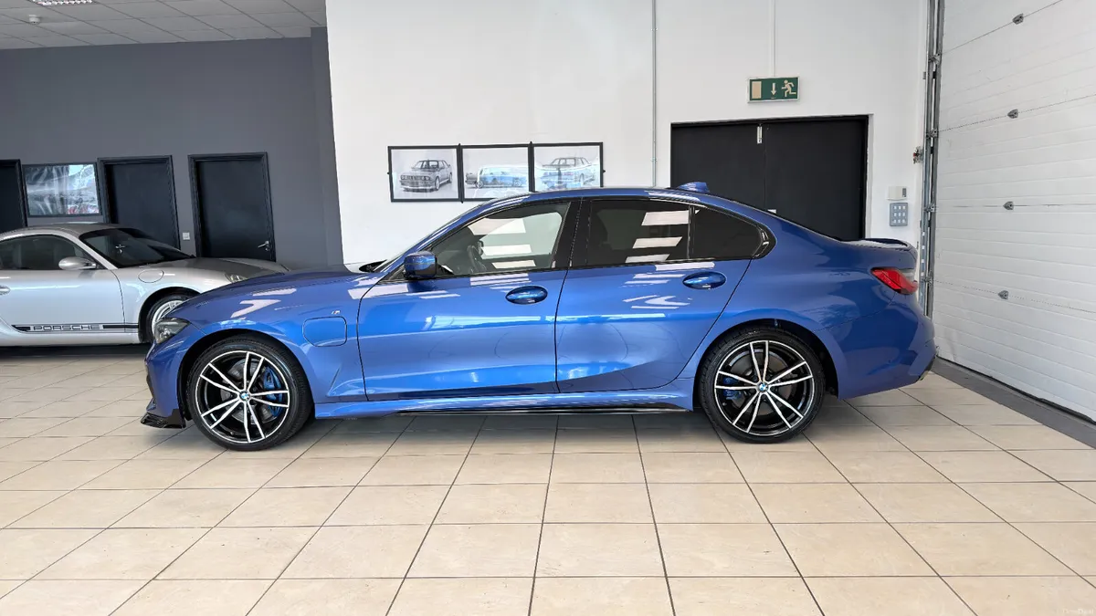 BMW 330E MSPORT PRO - Image 4