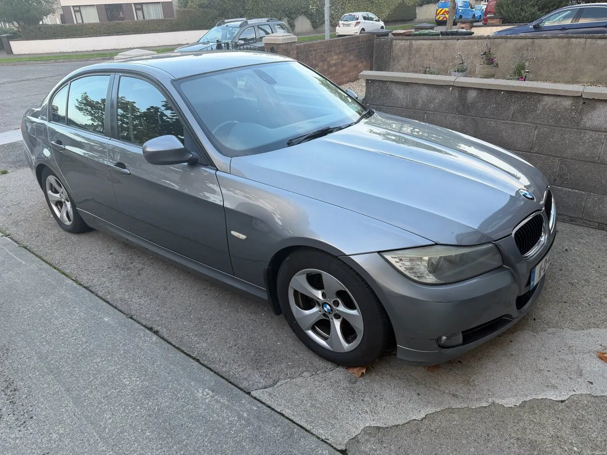 BMW 320D - Image 2
