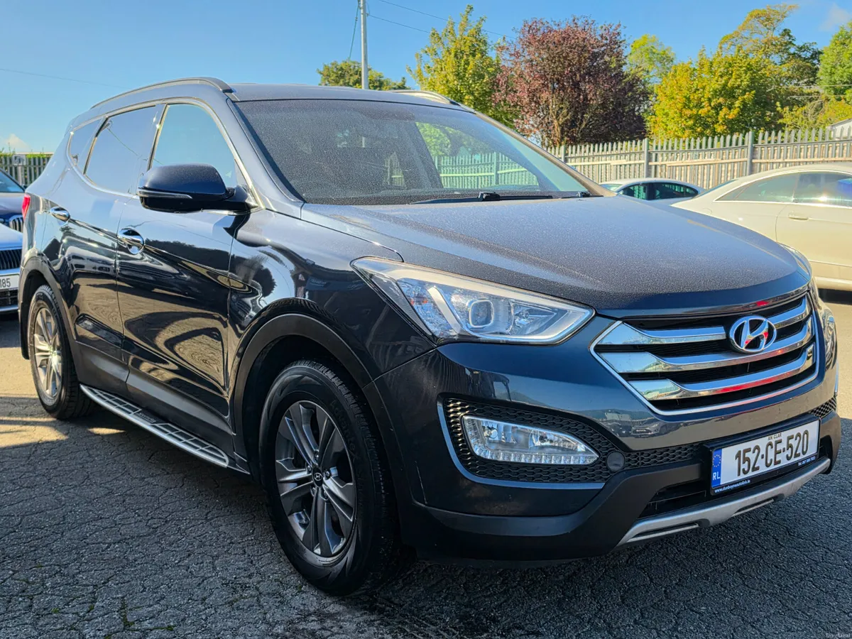 152 HYUNDAI SANTA FE *4 WD*7 SEATER* - Image 3