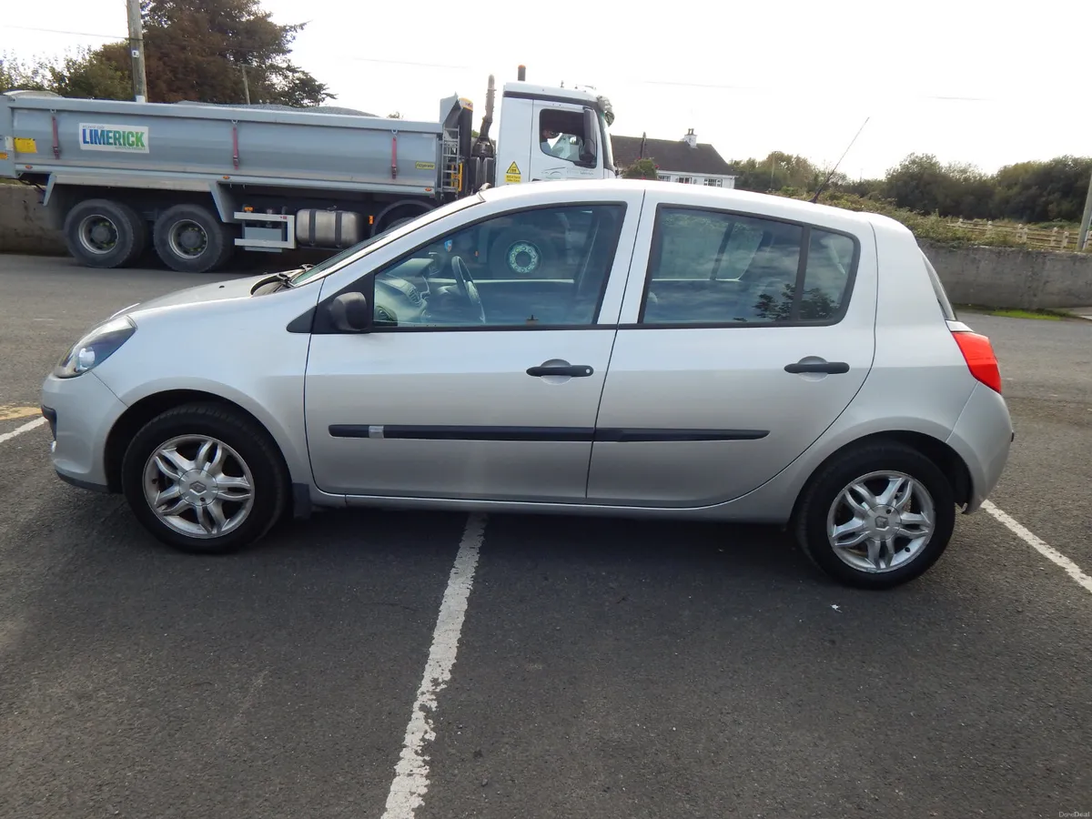2006 Renault Clio 1.2pet Sport NCT 02/27 - Image 6