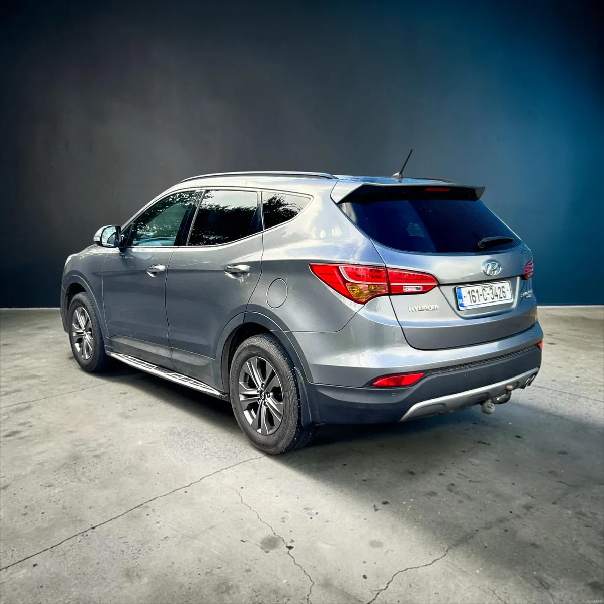 2016 Hyundai Santa Fe 2.2 CRDi 4WD Exec Leather - Image 6
