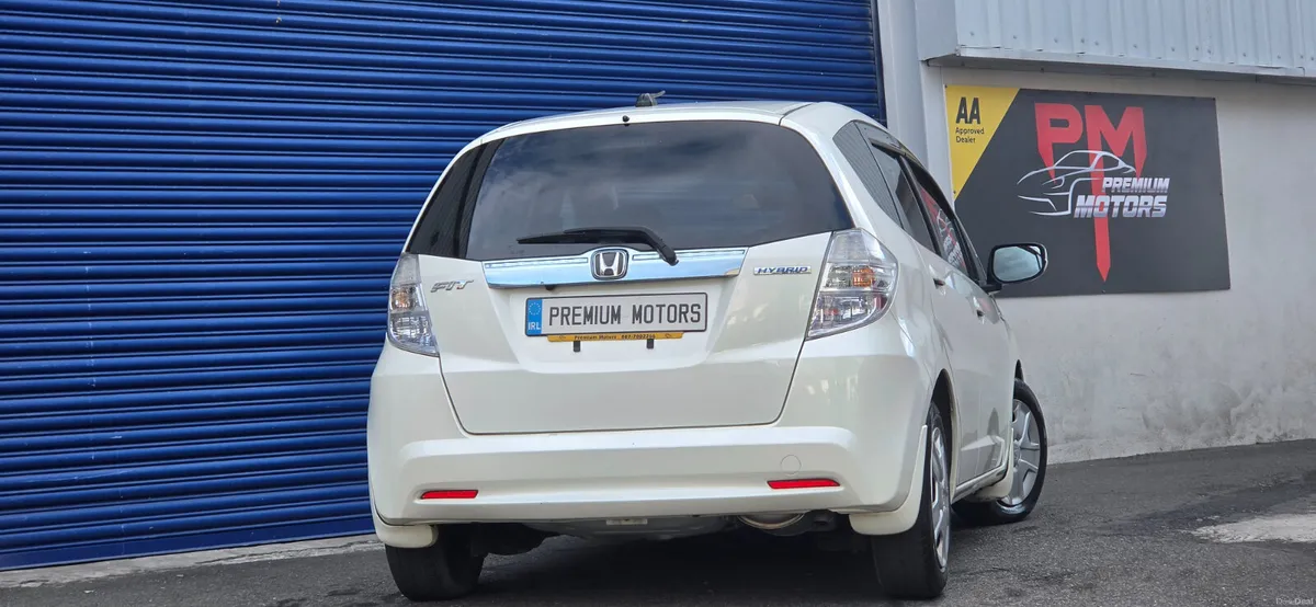 Honda Fit 2013 - Image 3
