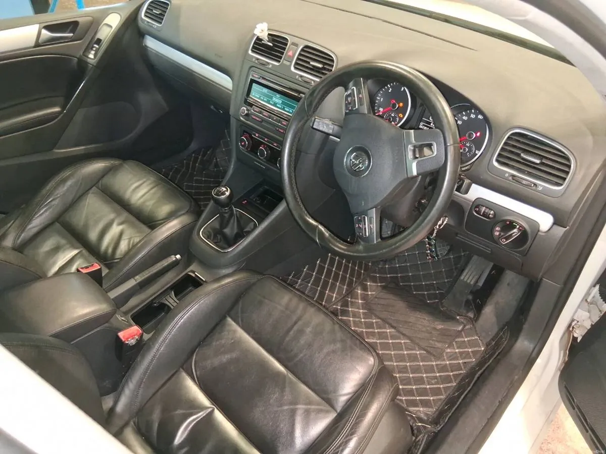 VW Golf 2.0 Tdi - Image 5