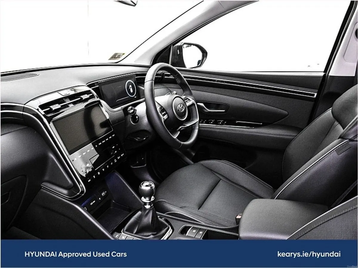 Hyundai Tucson 2WD Executive Plus - Image 5
