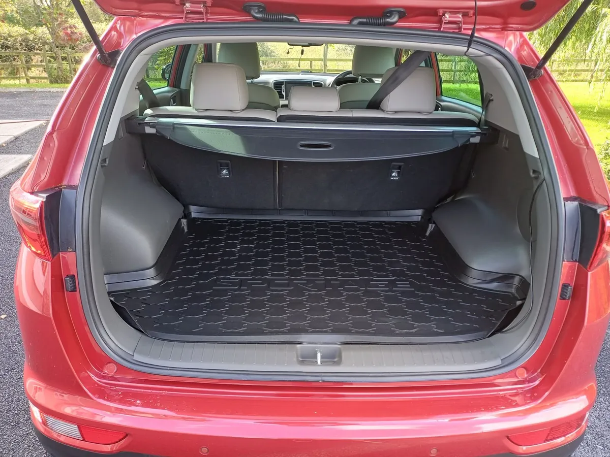 Kia Sportage GSE 1.7 Diesel 2016 - Image 4