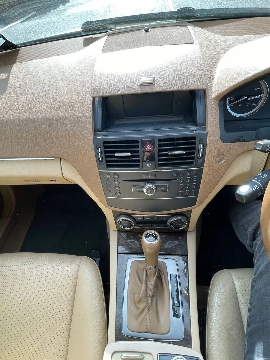 2008 Mercedes C180 - Image 6