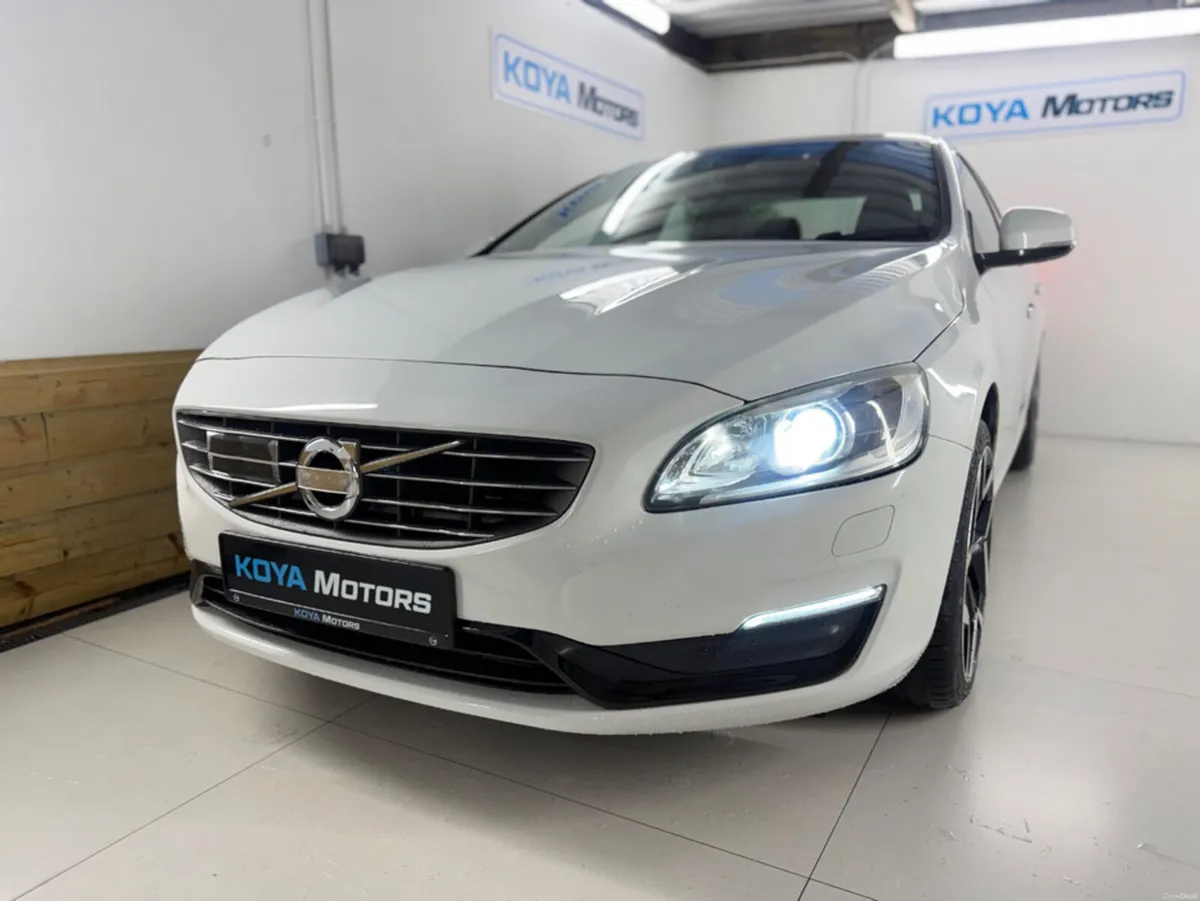 Volvo S60 2.0 D4 DYNAMIC PRO 190 BHP DIESEL AUTOMA - Image 4