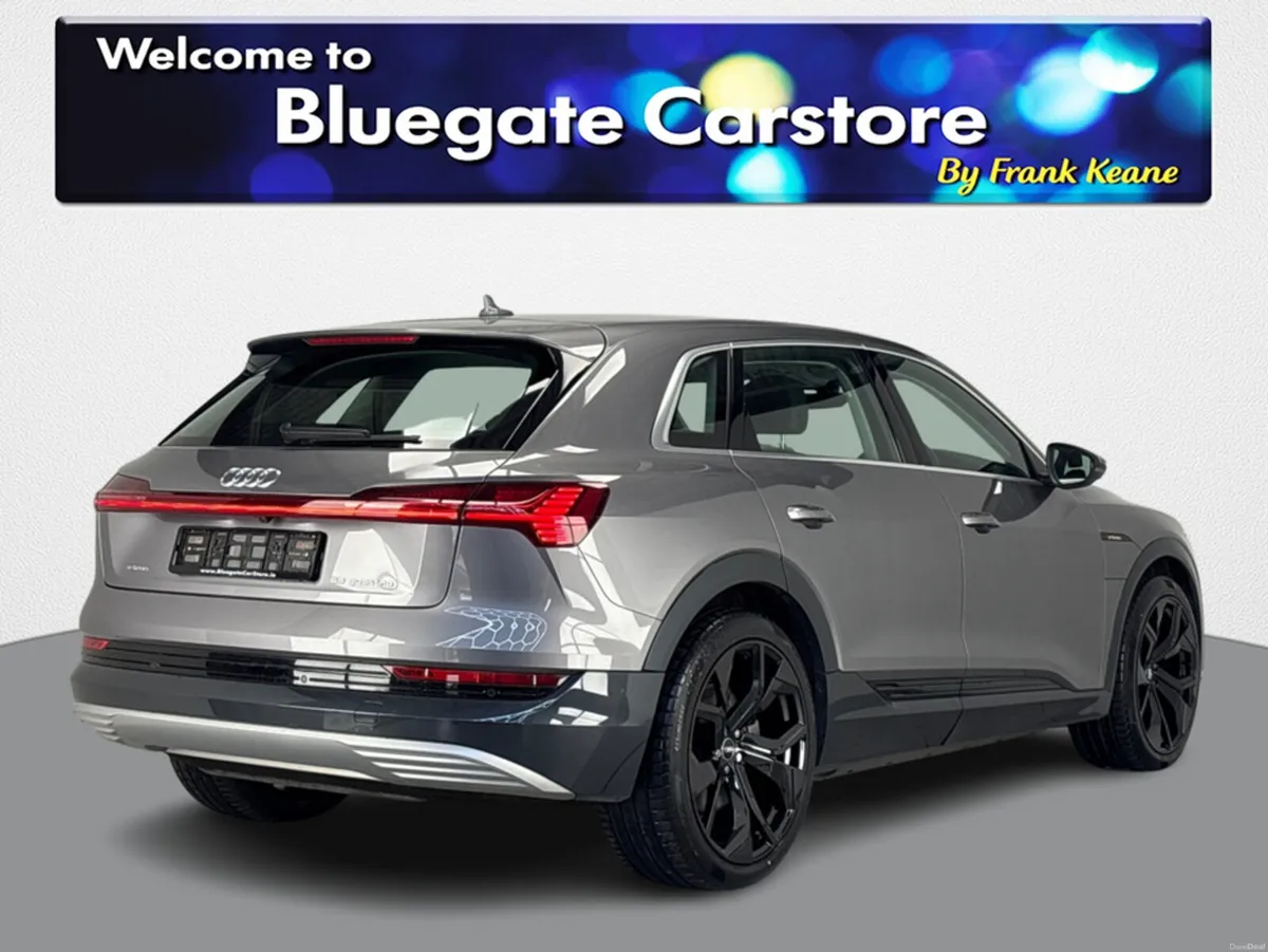 Audi e-tron TECHNIK 55 QUATTRO**NEW 22"ALLOYS**GRE - Image 4