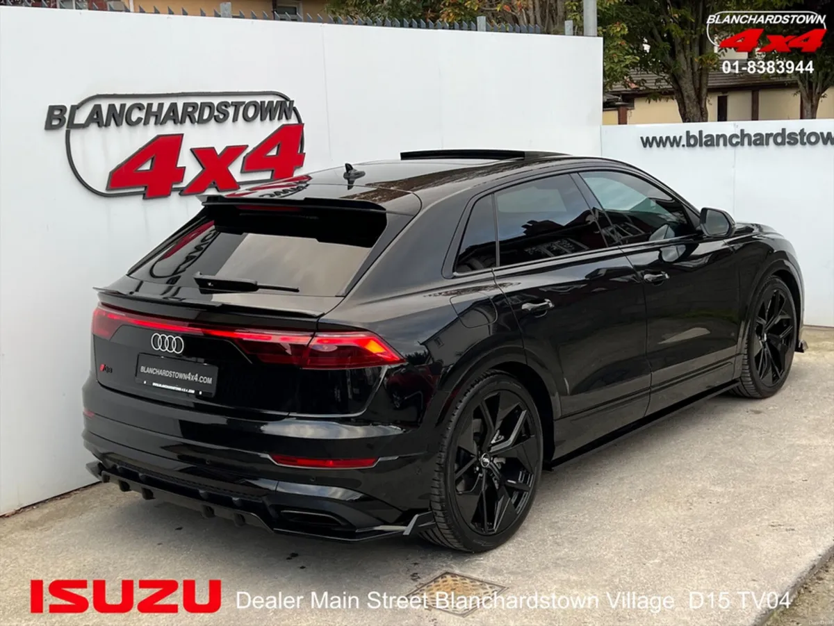 Audi Q8 LNCH ED 55 TFSI MHEV Q QUATTRO LAUNCH EDIT - Image 2