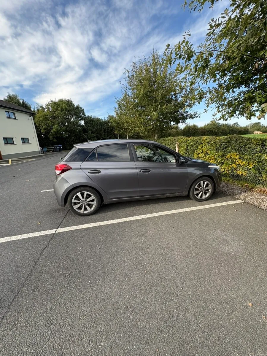 Hyundai i20 - Image 3