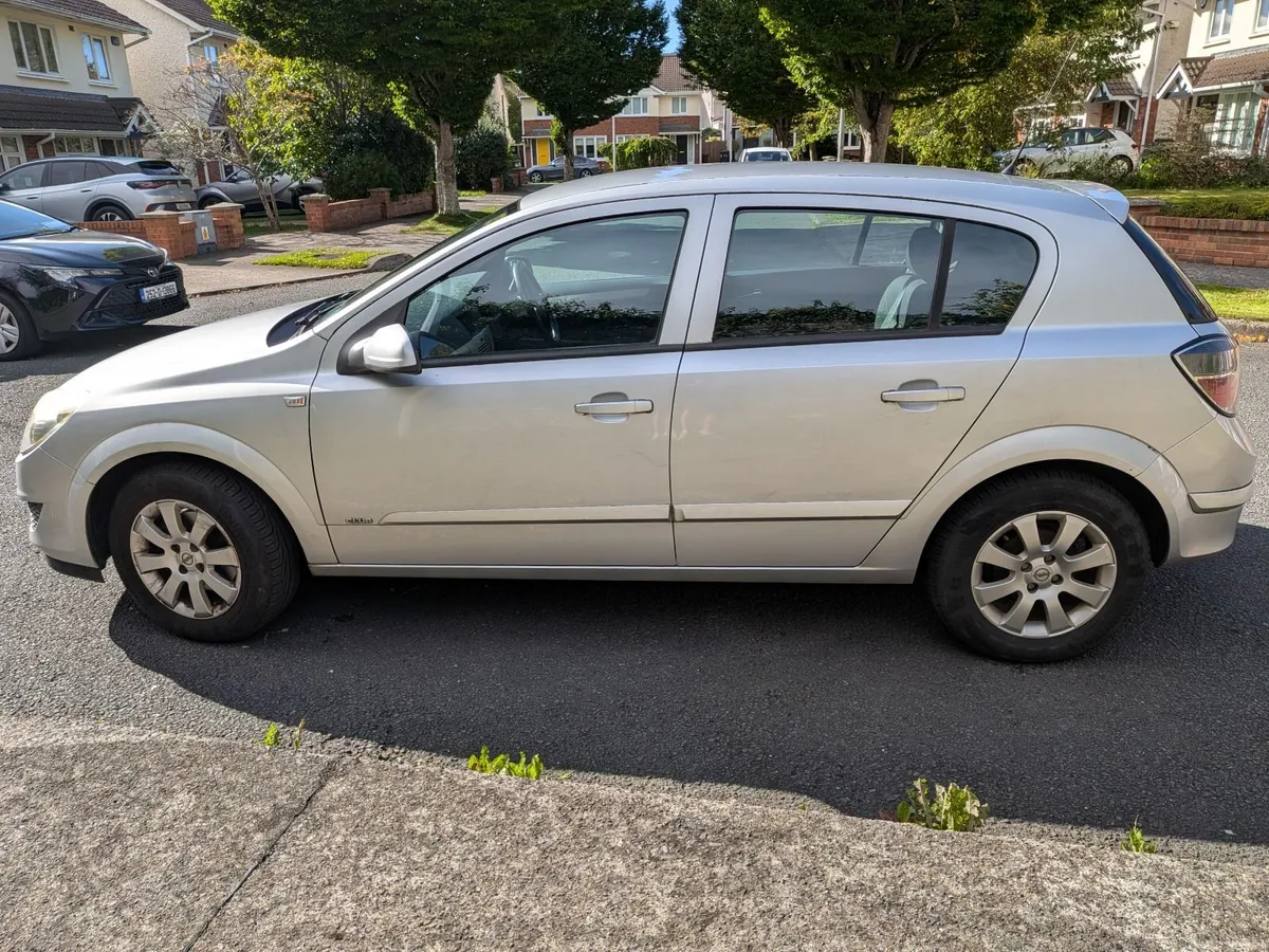 Opel Astra 2009 1.4 Petrol - Image 2