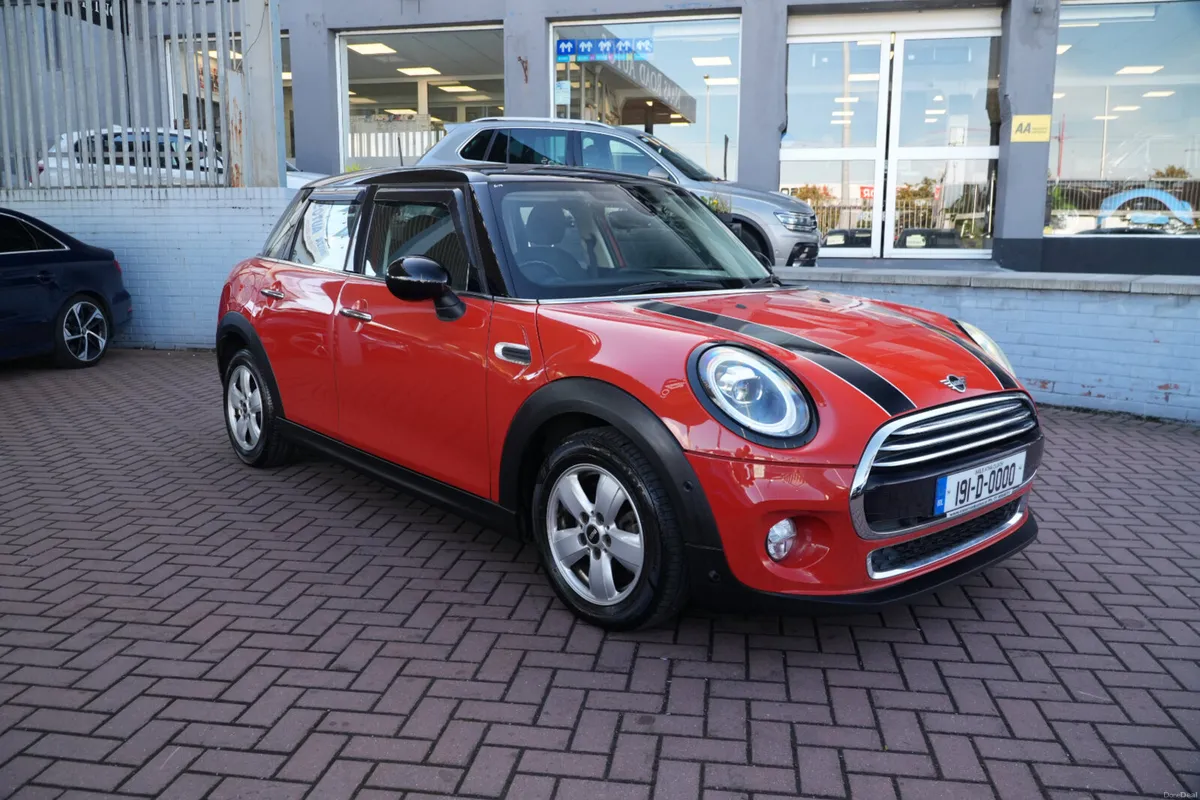 2019 MINI COOPER 5 DR PETROL - Image 1