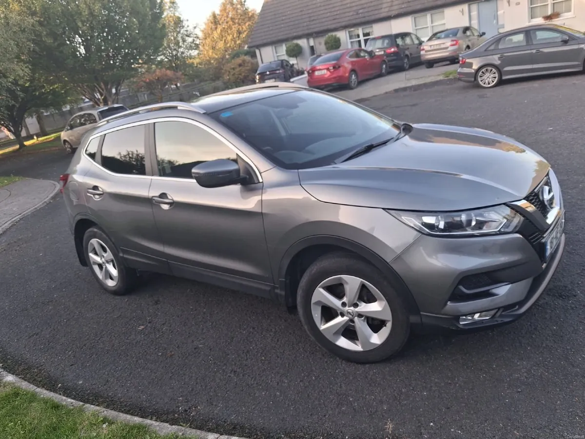 Nissan Qashqai 2018 inc Sunroof Grt condition - Image 1
