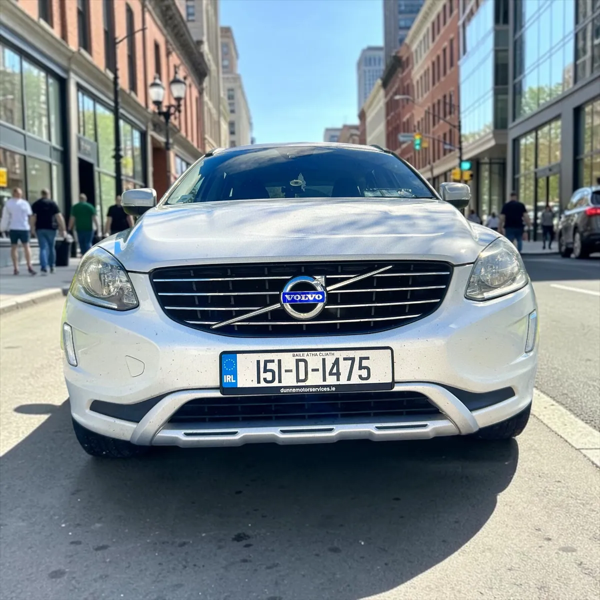 2015 Volvo XC60 D4 (181hp) FWD VOR Manual - Image 6